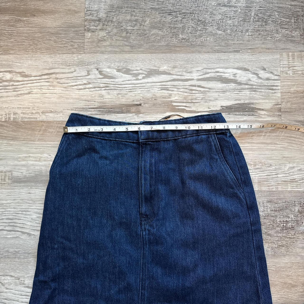 skirts - Picture 3 of 8